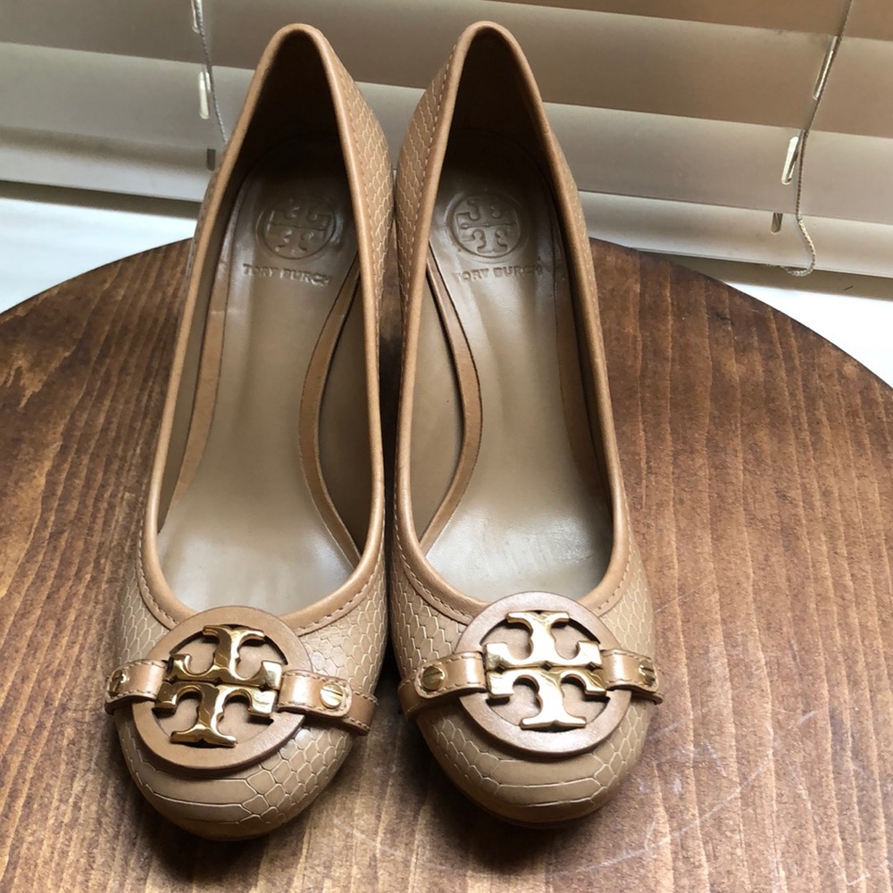 Tory Burch Shoes.7.5 M